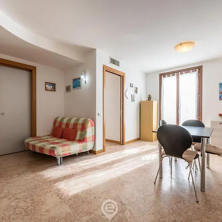 City Center View Apartment Pula